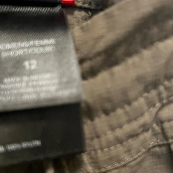 The North Face Women's Olive Horizon Tempest Hiking Convertible outdoors Pants - Picture 5 of 11